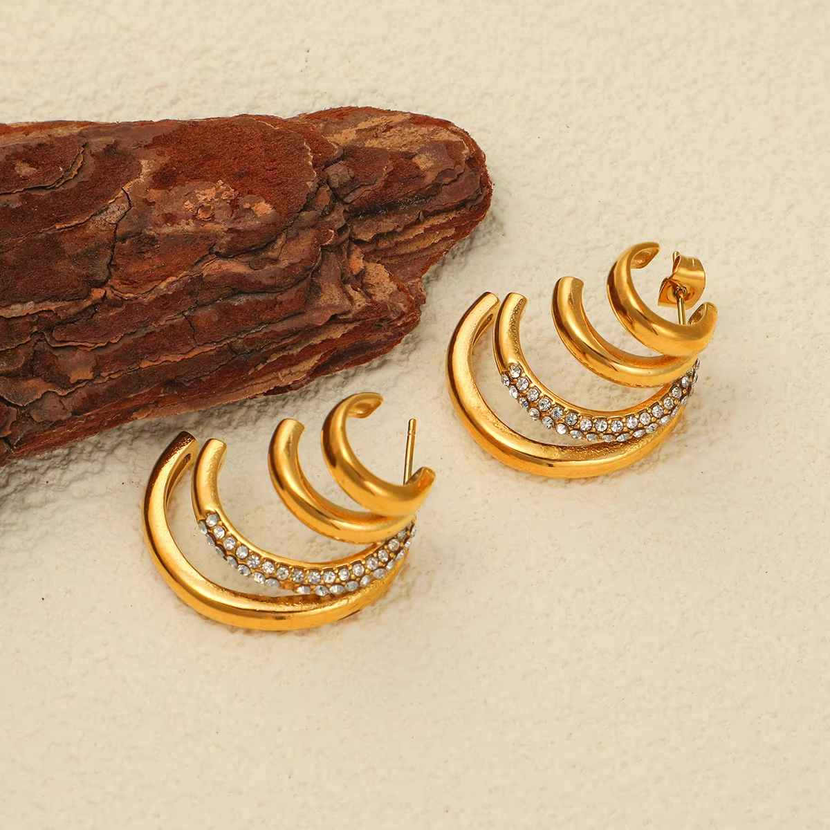 High Quality and Low Price Creative Personalized Daily Wear Stainless Steel Jewelry Earrings