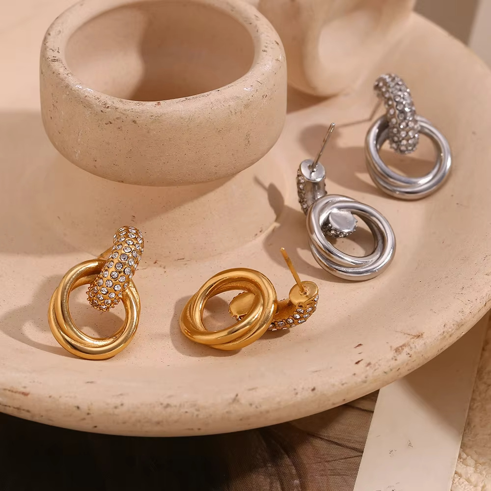 Hot Fashion Luxury Personalized Stud Earrings Stainless Steel Plated with 18K Gold and White Zirconium Animal Shape Women's