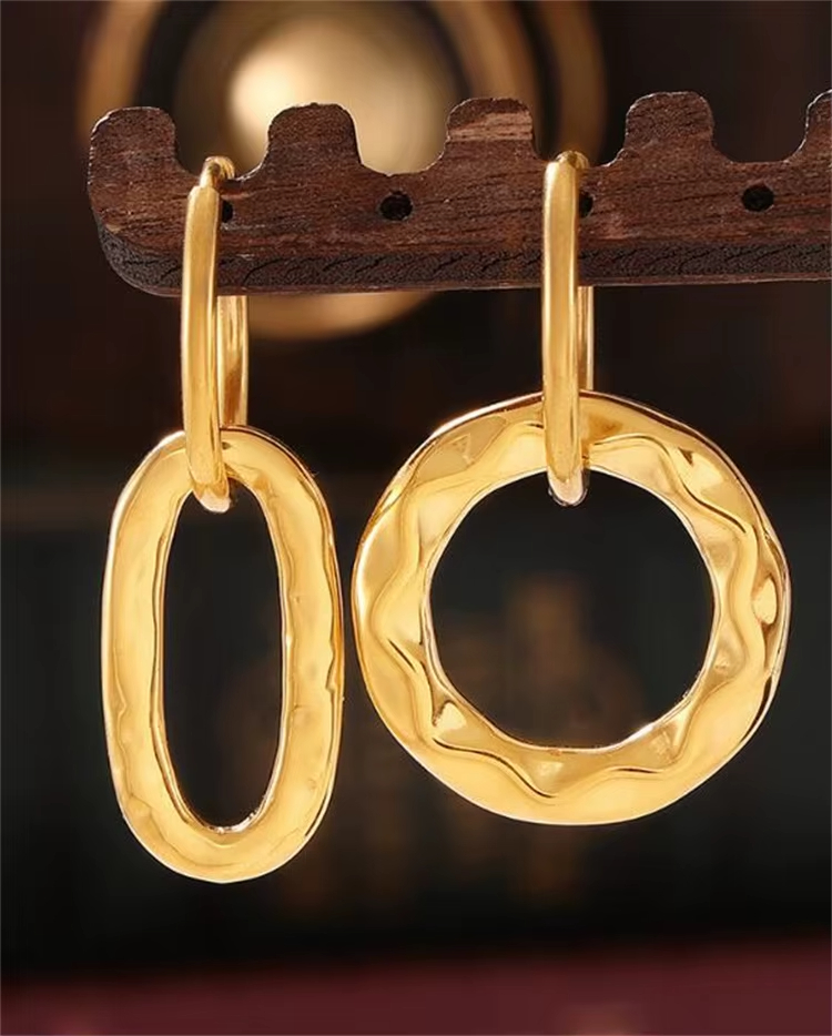 Hot Selling European American Retro Asymmetrical EarRing with Geometric Ring Buckle Trendy Ear Jewelry in Bulk