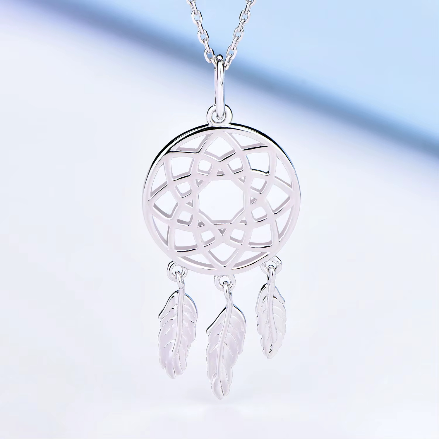 Hot Selling Hypoallergenic Cubic Zircon Vintage 925 Sterling Silver Love Carrying Feathers Fine Jewelry Necklaces