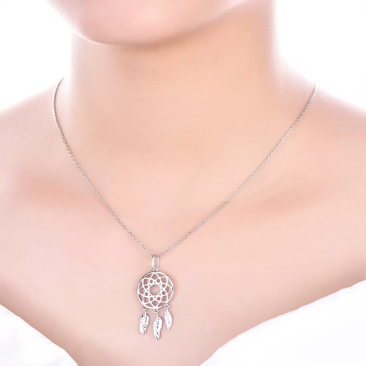 Hot Selling Hypoallergenic Cubic Zircon Vintage 925 Sterling Silver Love Carrying Feathers Fine Jewelry Necklaces