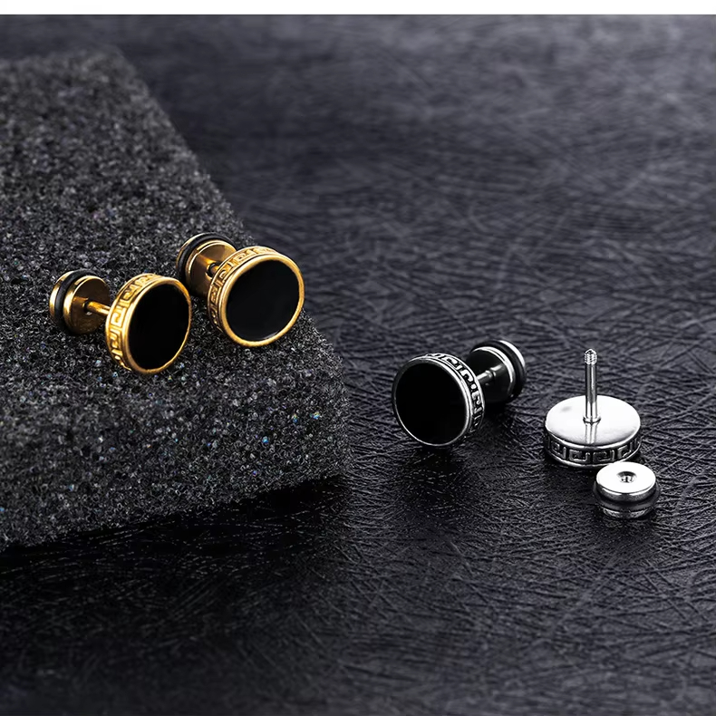 Hot Selling Men's Stainless Steel Ear Studs Gold Electroplated Trendy Flat Pie Type Earrings Anti Allergy Piercing Ear Studs