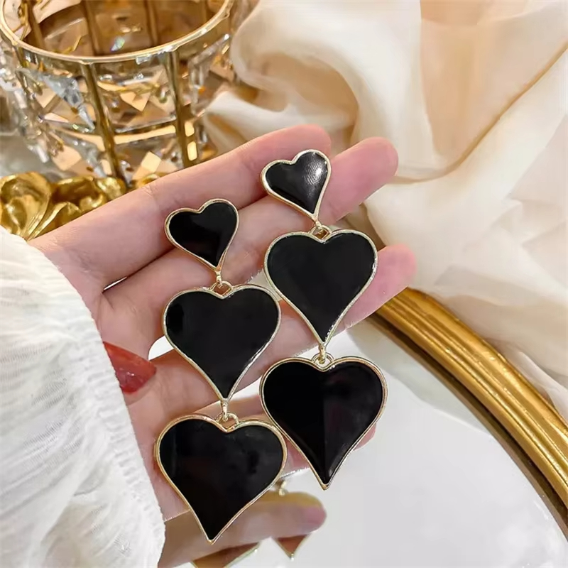 In Stock French Style Vintage Long Dangle Diamond Gold Heart Shaped Earrings