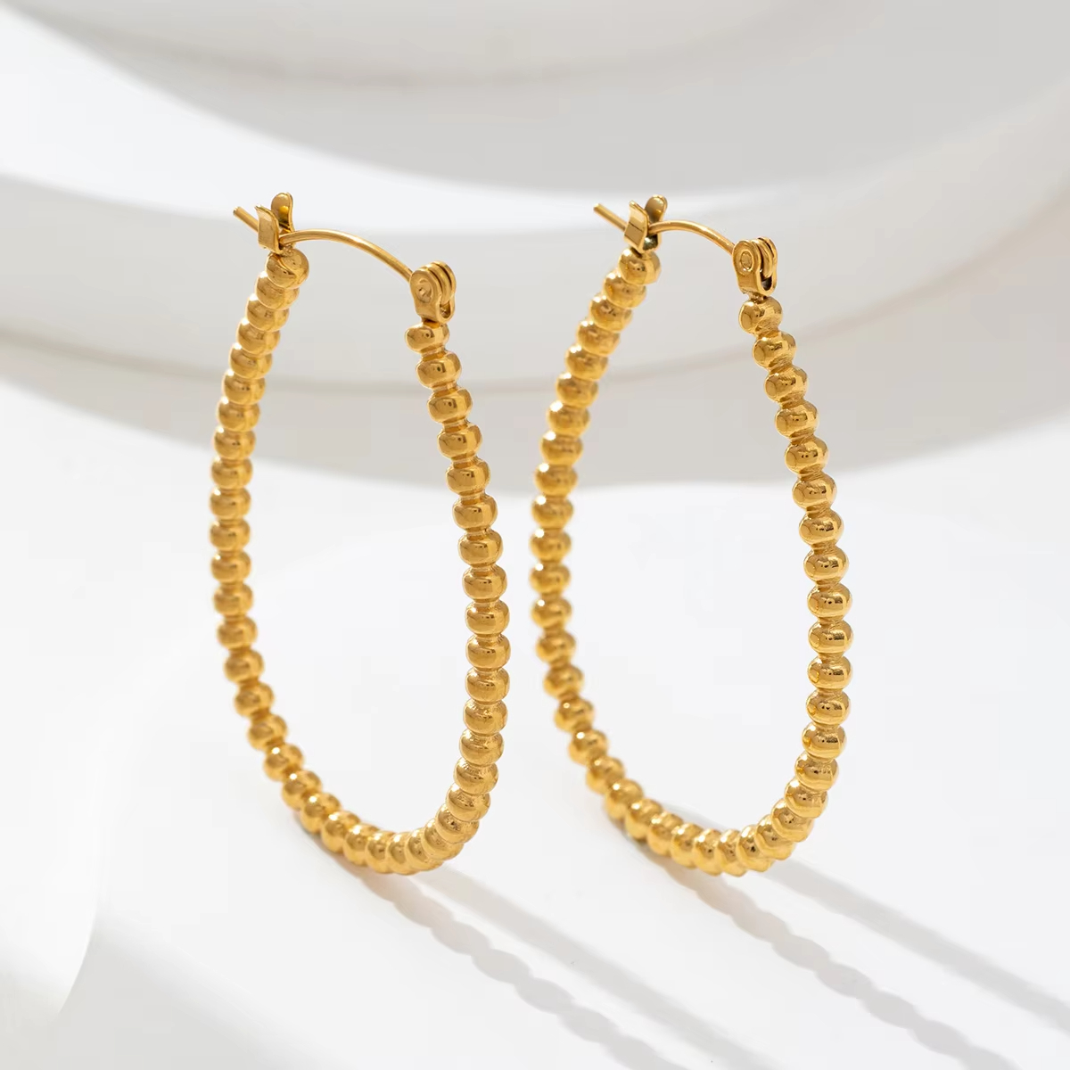 Innovative Fashion Women's PVD Gold Plated Jewelry Earrings Stainless Steel Waterproof U-shaped Beaded Hoop Earrings