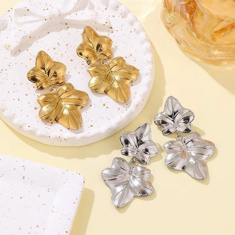 Ins Style Design Maple Leaf Style Earrings Niche Personality Versatile Women's Hip-Hop Minimalist Earrings