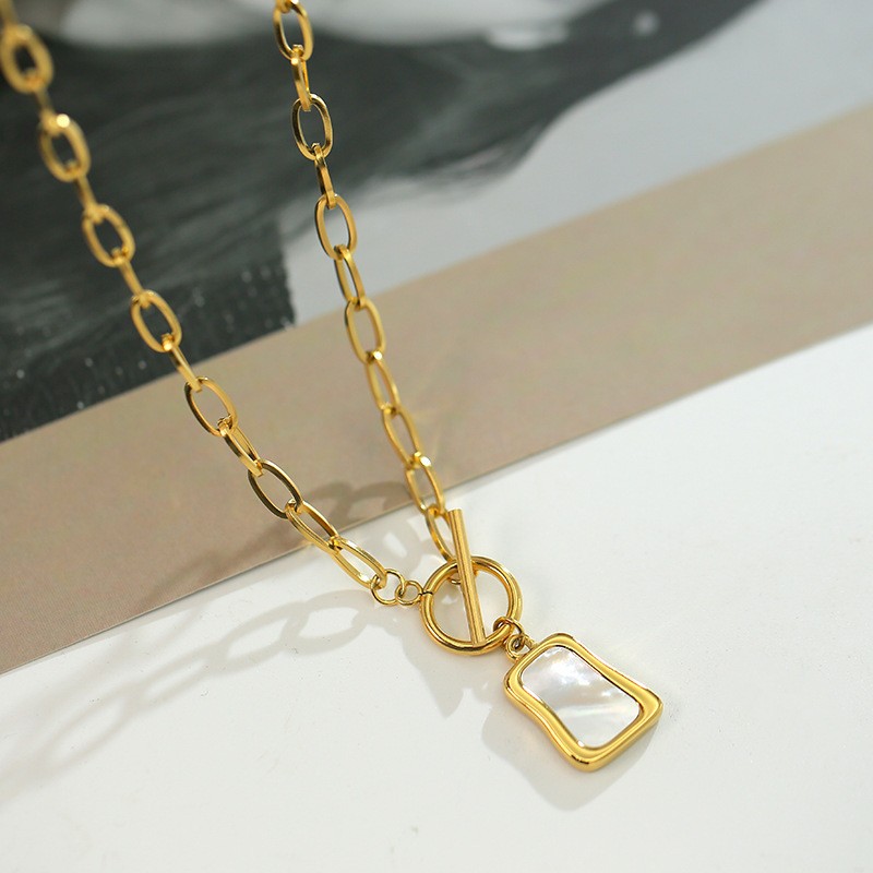 Modern Chunky Chain Titanium Steel Necklace with Irregular Shell Pendant