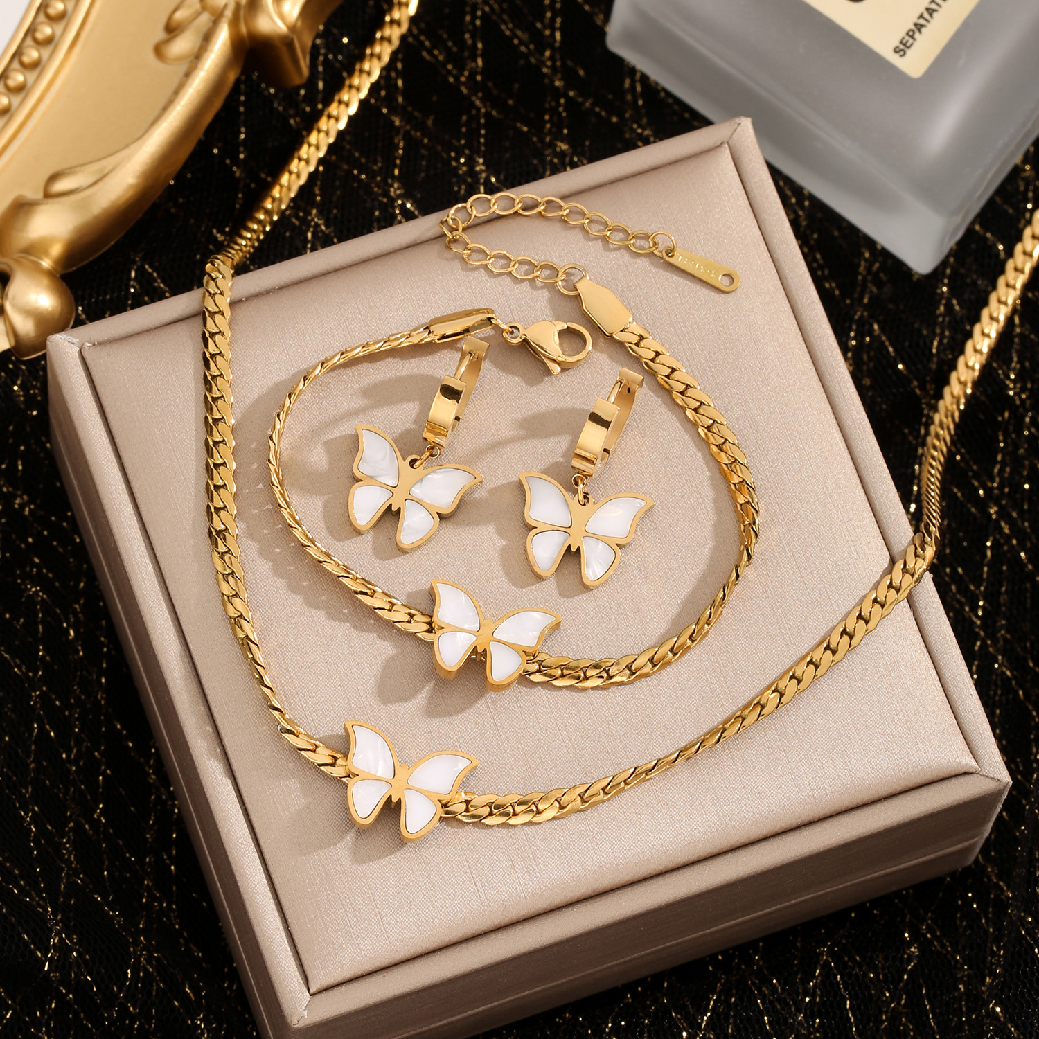 Jewelry Set Women Stainless Steel 18k Gold Pearl Shell Zircon Clover Butterfly Heart Pendant Necklace Rings Earring Bracelet Set
