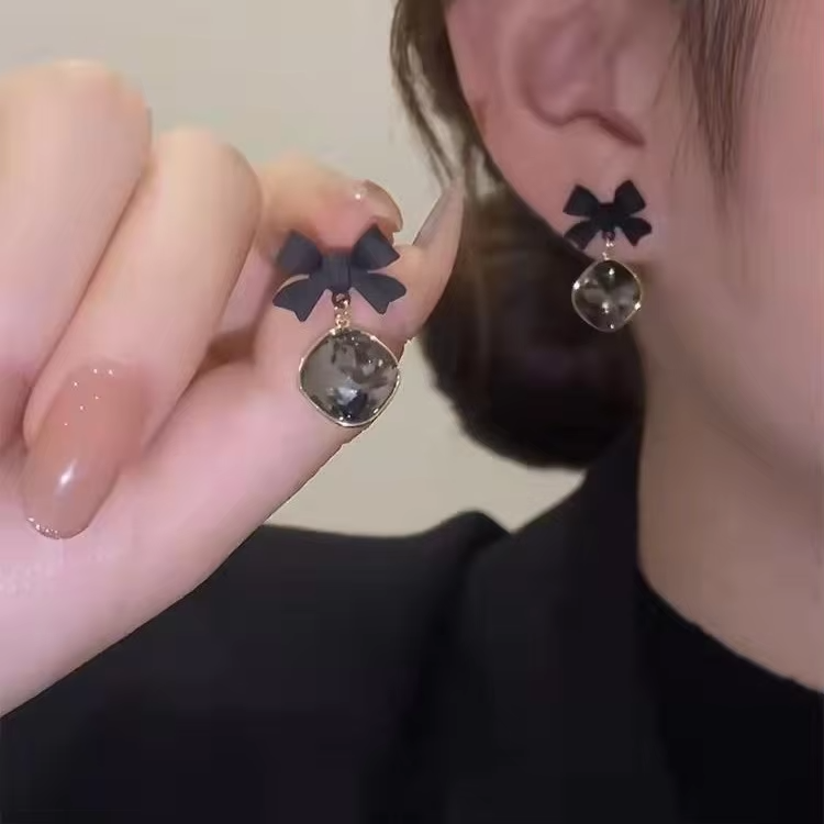 Korean Style Black Bowknot Drop Earrings Big Rhinestone Stud Earrings Girls Cute Earrings Jewelry Accessories for Women