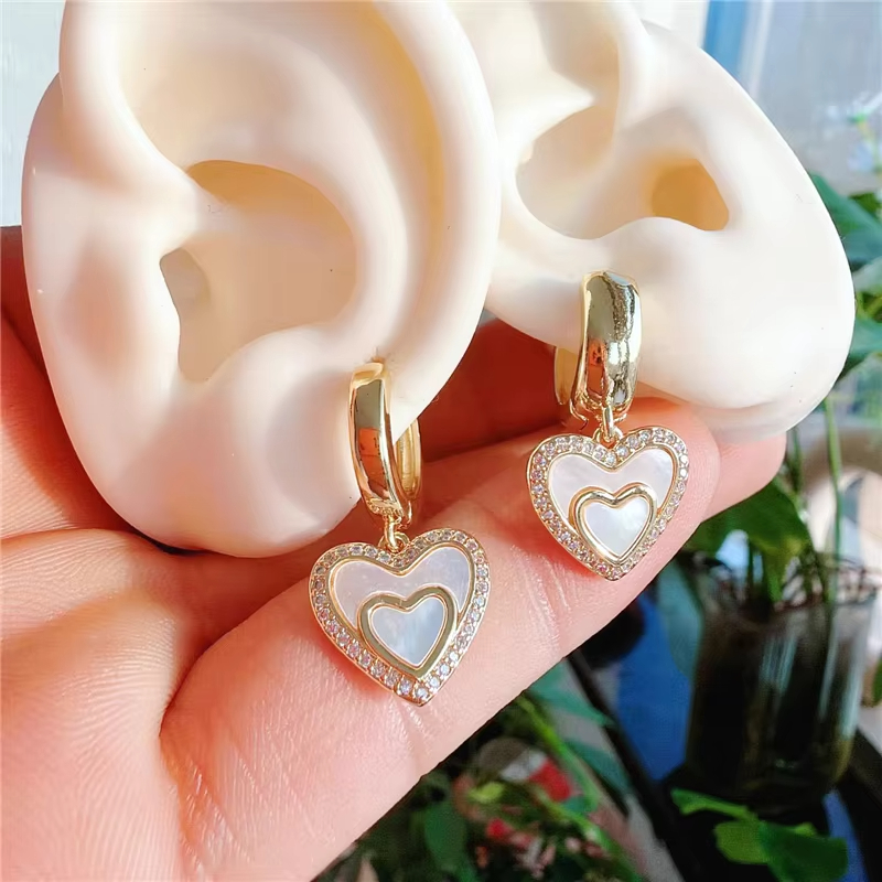 Love Pendant Earrings Fashion Shell Heart Charms Earrings Wholesale Plating Heart Charm Jewelry