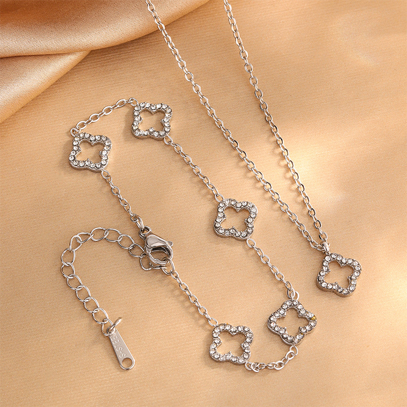 Lucky clover zircon stainless steel jewelry sets with necklace bracelet earrings for hot selling fashion accessories