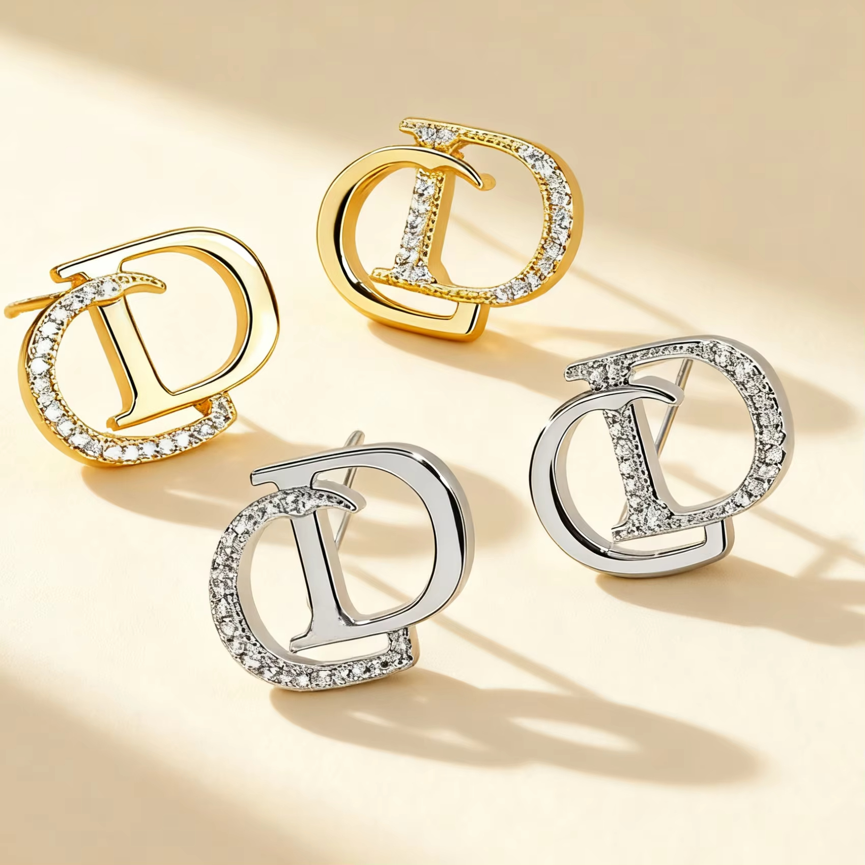 Luxury Diamond-Encrusted Initial Letter Stud Earrings for Women Gold Plated Classic Heart Pattern Trendy Zircon