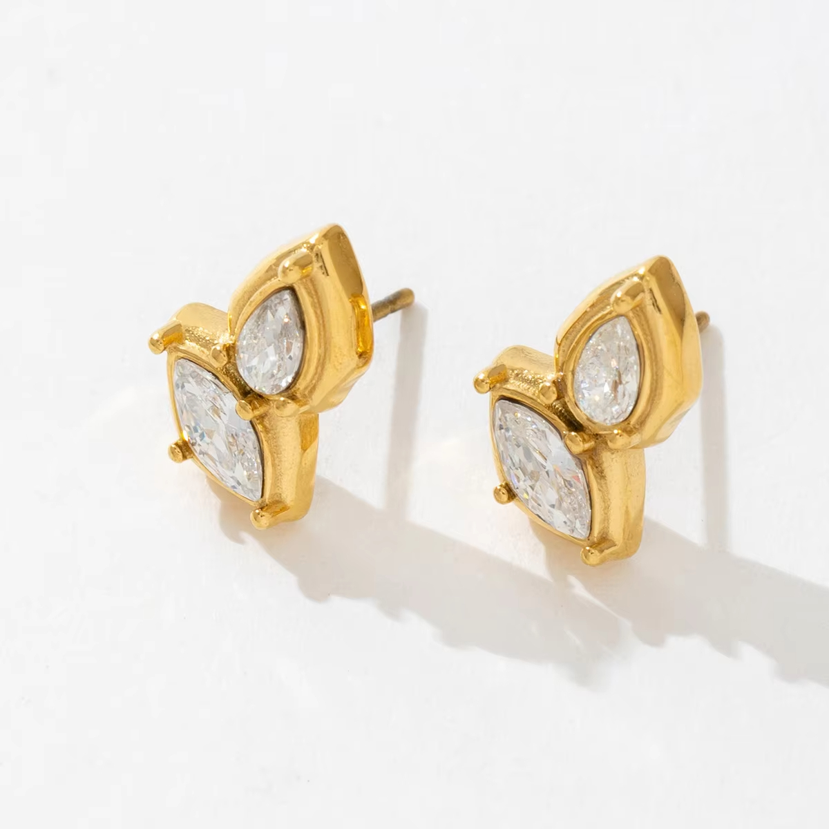 Luxury Stainless Steel Earrings for Women Designer Hypoallergenic Irregular Leaf Zircon Stud Earrings 18K Gold Plated Jewelry