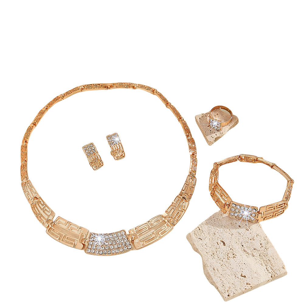Luxury_Stainless_Steel_Jewelry_Sets_Necklace_Earrings_Ring_Bracelet_Gold_Crystal_Women_Fashion_Jewelry_Sets