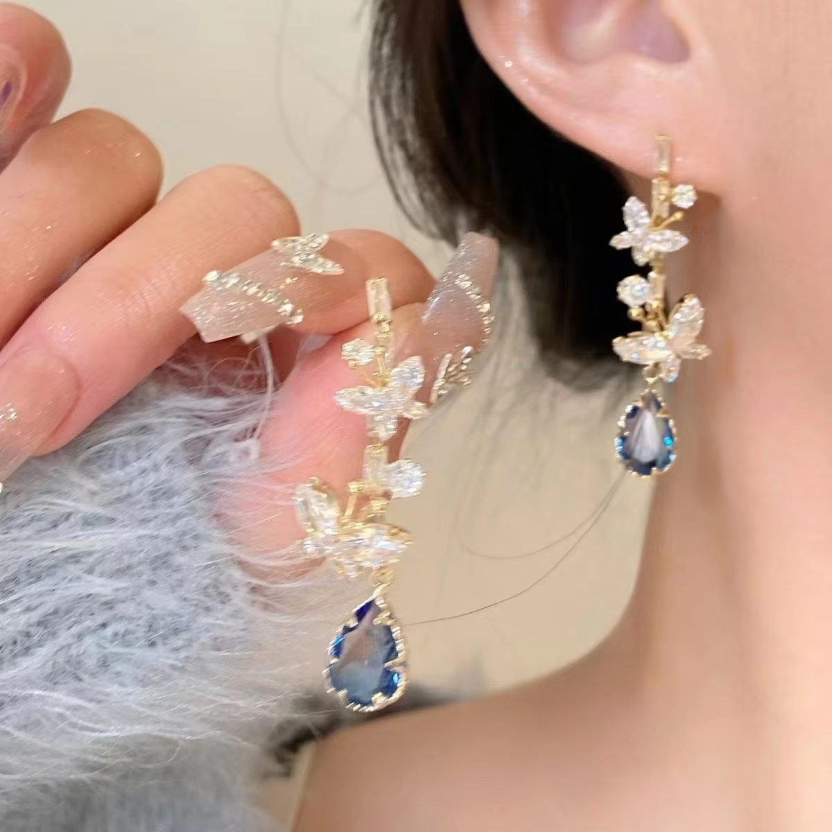 Micro-diamond Blue Butterfly Retro Luxury Earrings for Women