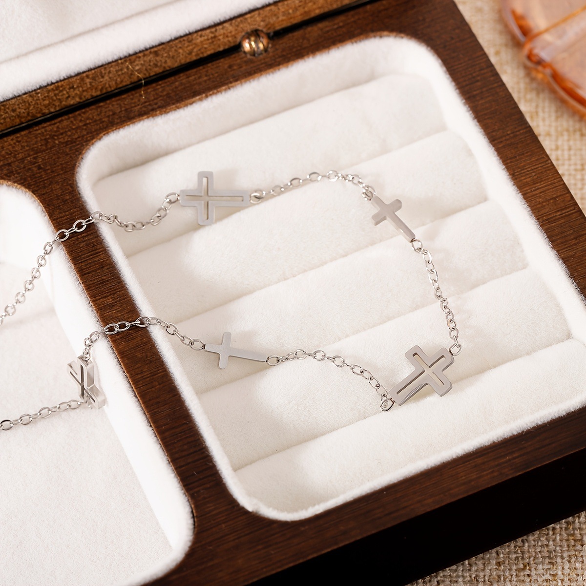 Minimalist Cross stainless steel cross jewelry necklace, Waterproof Gold Silver Pendant Chain for Women