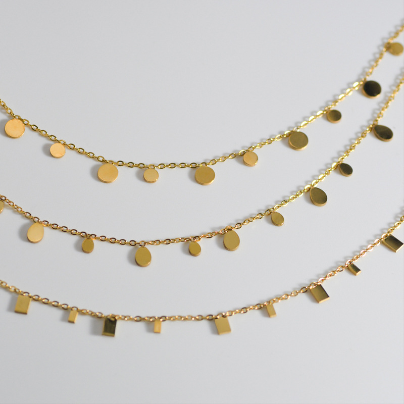 Gold Geometric Charm Chain Necklace – Minimalist Dangle Pendant Jewelry