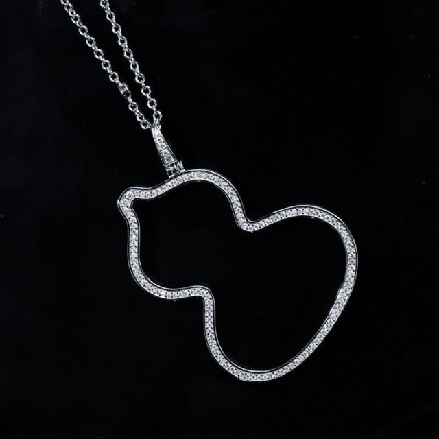 Cat Outline Pendant Necklace – Silver Crystal Titanium Steel Jewelry for Women & Cat Lovers