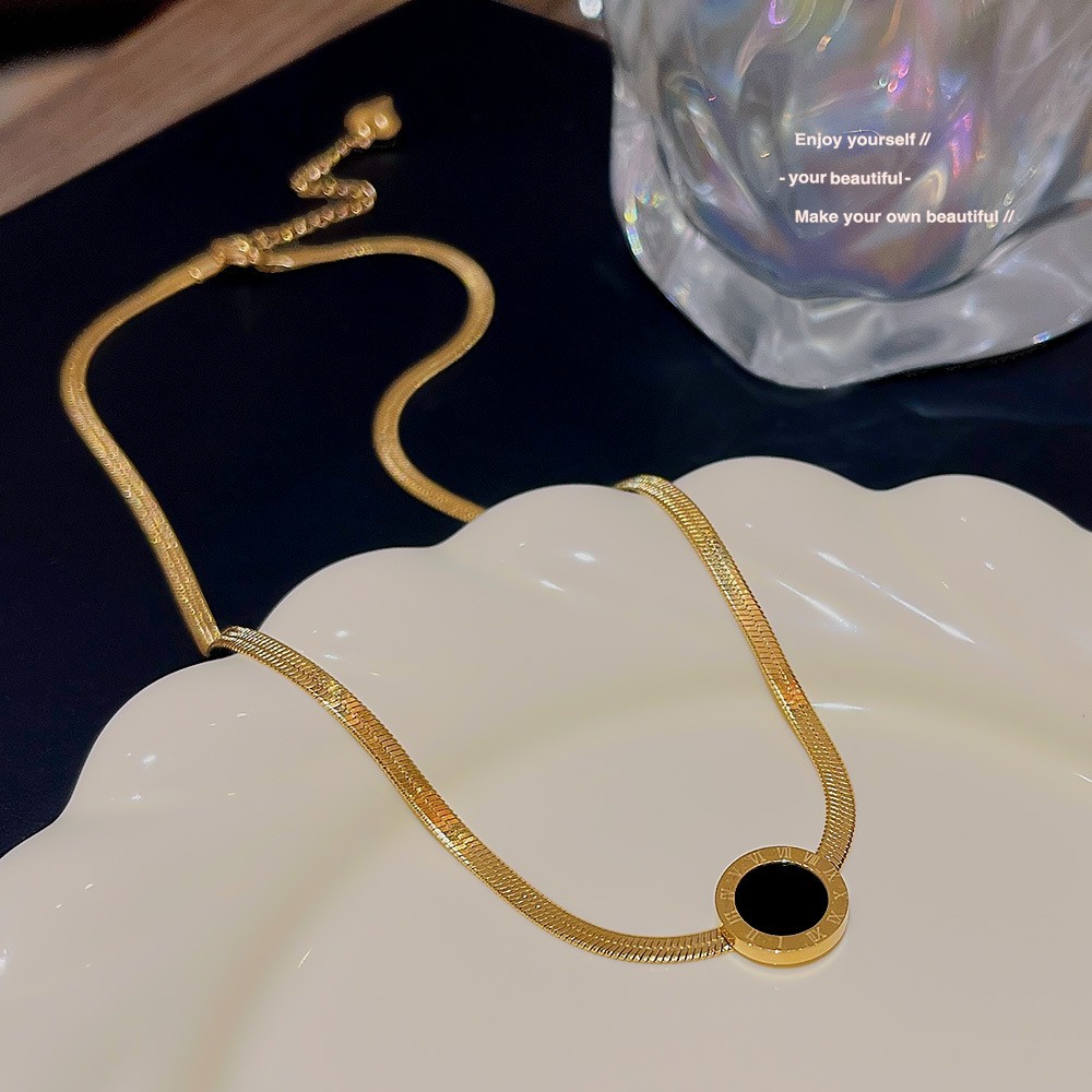 Roman Numeral Circle Pendant Necklace – Gold Minimalist Flat Chain Jewelry for Women