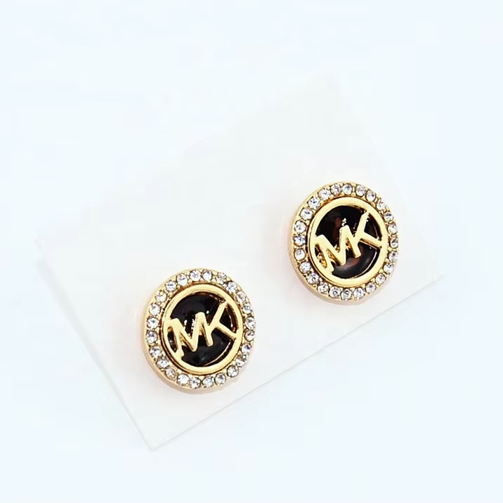 New Arrival Designer Jewelry Brand Earrings Luxury Letter Gold Stud Earrings for Women Jewelry Making