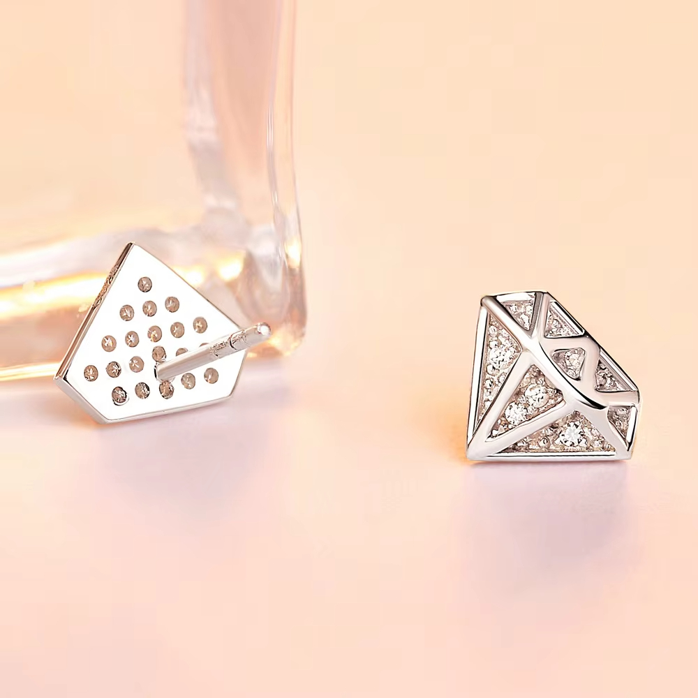 New Arrival Earrings Micro Set Zirconia 925 Sterling Silver with 18K Gold Plated for Women Fine Stud Earrings