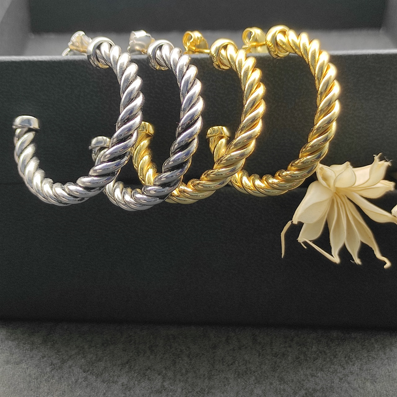 New Arrivals Women Luxury Brand Inspired Designer Earring