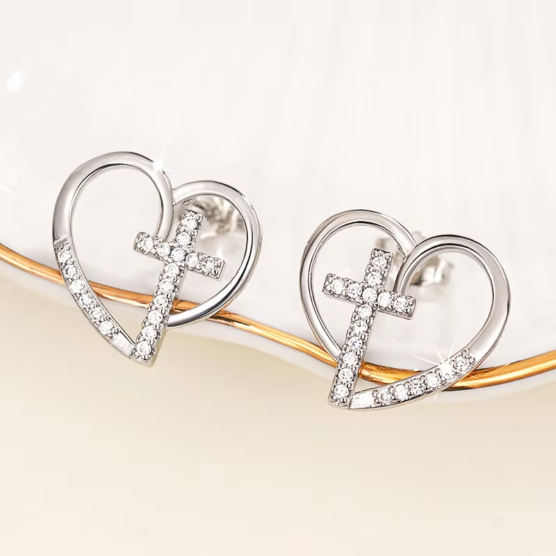 New Earrings for Women with Irregular Heart-shaped Design, Cross Shaped Jewelry, Fashionable and Luxurious Style Earrings