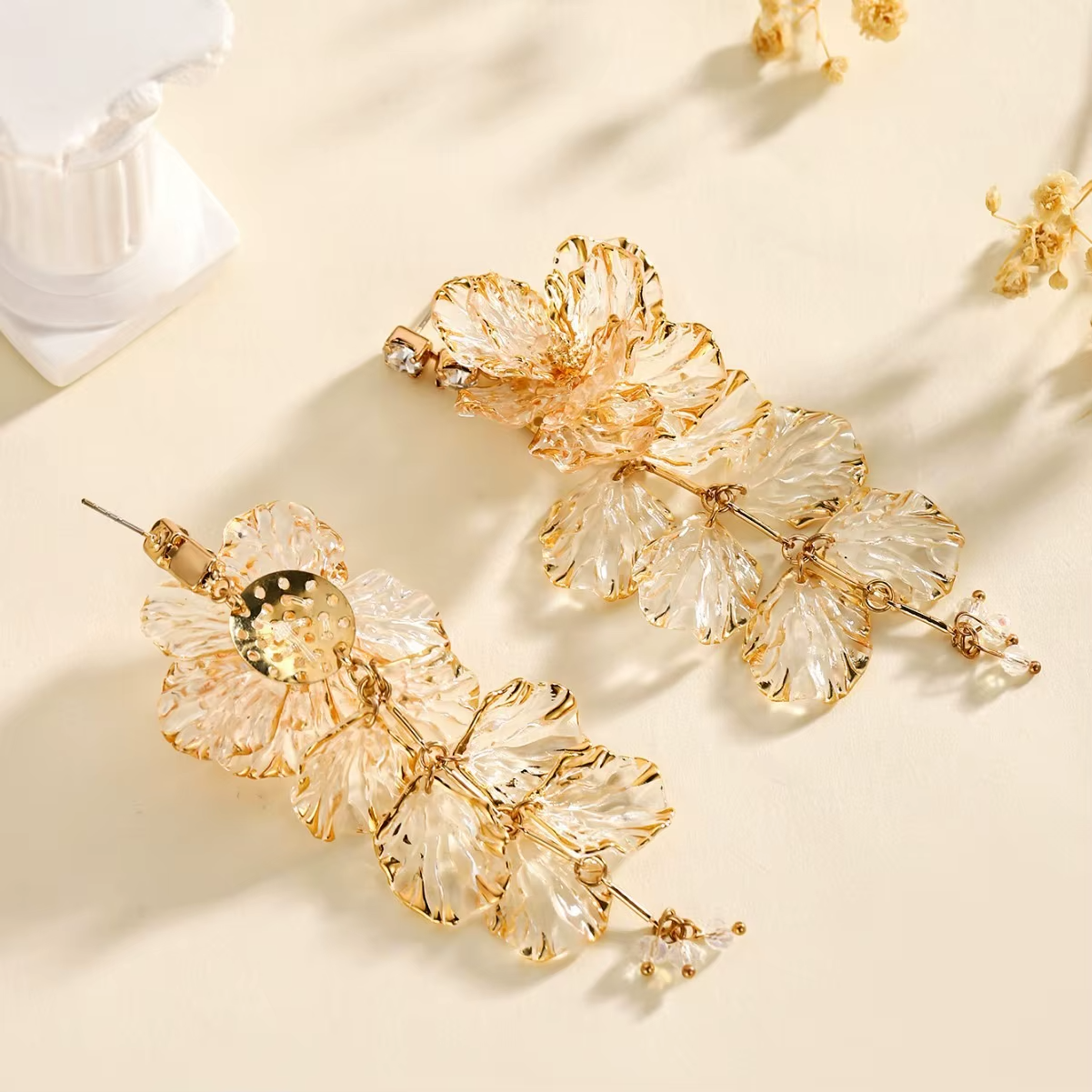 New Fashionable High-end Gold Flower Tassel Earrings Niche Trendy Women's Earrings