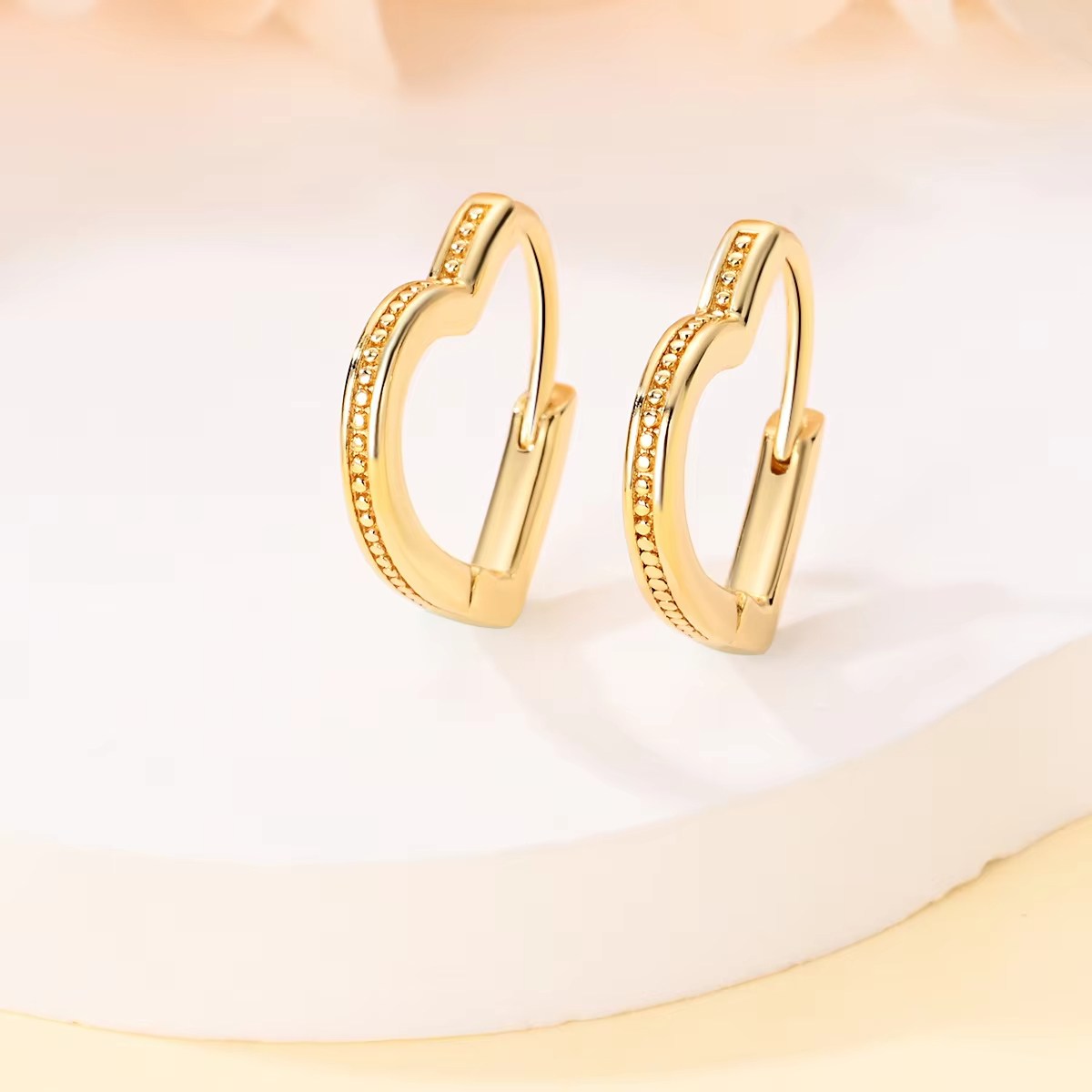 New High-End Temperament Simple Star Shaped Zircon Hoop Earrings 925 Silver Plated Fashion Earrings