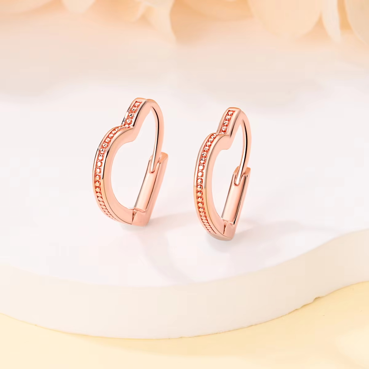 New High-End Temperament Simple Star Shaped Zircon Hoop Earrings 925 Silver Plated Fashion Earrings