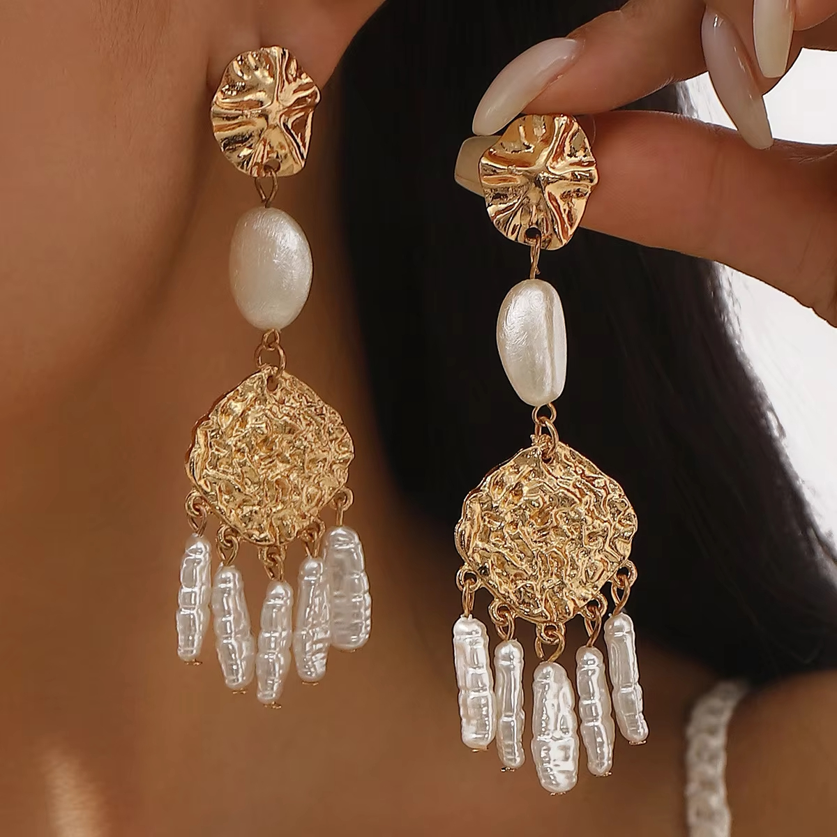 New Ins Style Earrings Retro Alloy Pearl Shell Multi-layer Tassel Earrings Women's Earrings