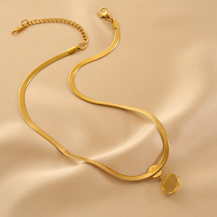 Elegant Gold Snake Chain Necklace with Pearl Pendant
