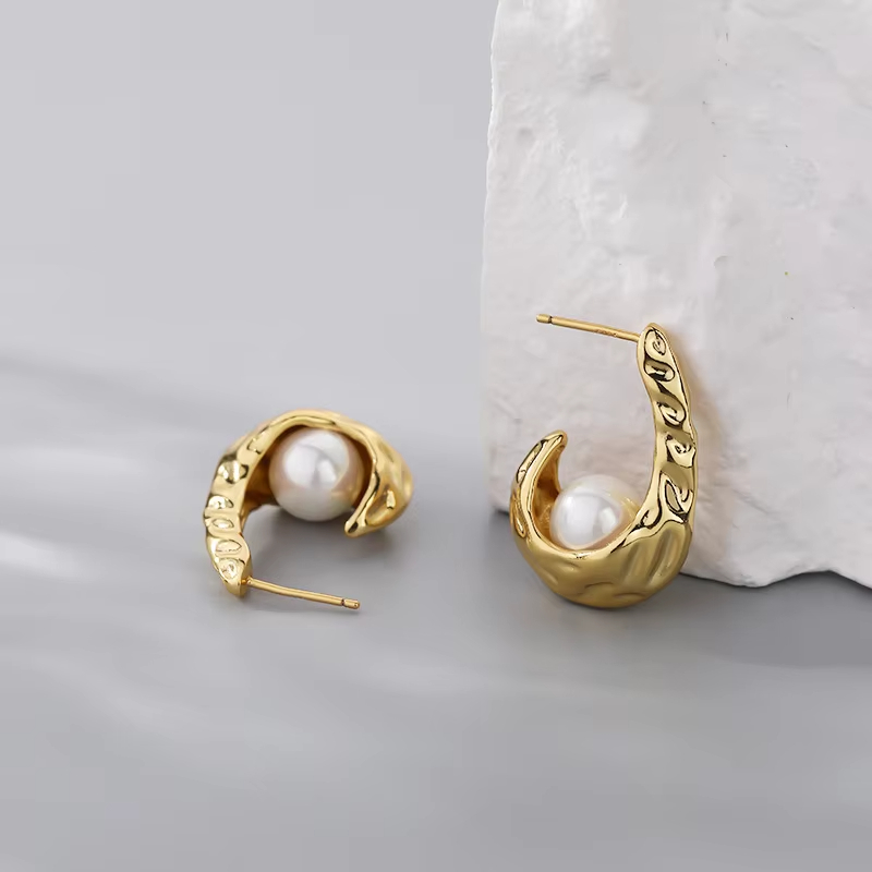 Personality metallic sense jewelry irregular cradle earrings Pearl studs Factory customization