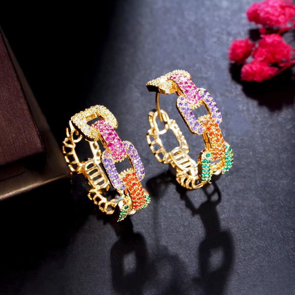 Popular 18K Gold Plated Copper Jewelry Cubic Zirconia Inlaid Colorful Exquisite Chain Design Hoop Earrings for Women Party
