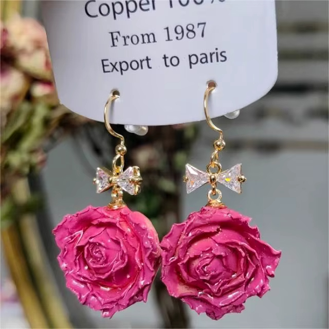 Preserved Real Rose Flower Resin Earrings Bow Dried Floral Forest Style Earrings for Women Girls Daily Wear Gift