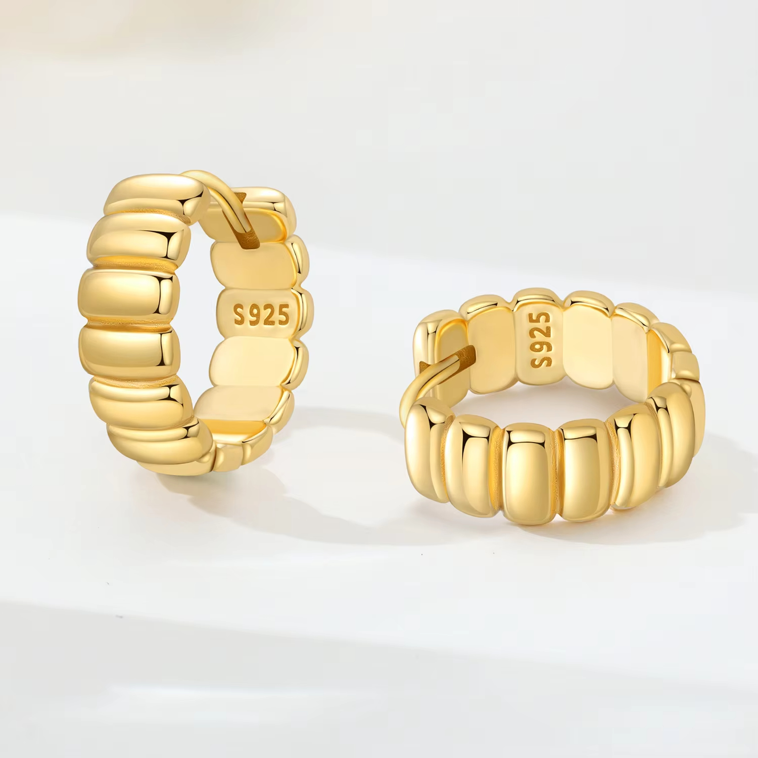 S925 Sterling Silver Classic Cartoon Heart Simplicity Series Zircon Charm Earrings Women's Engagement Anniversary Wedding Gift