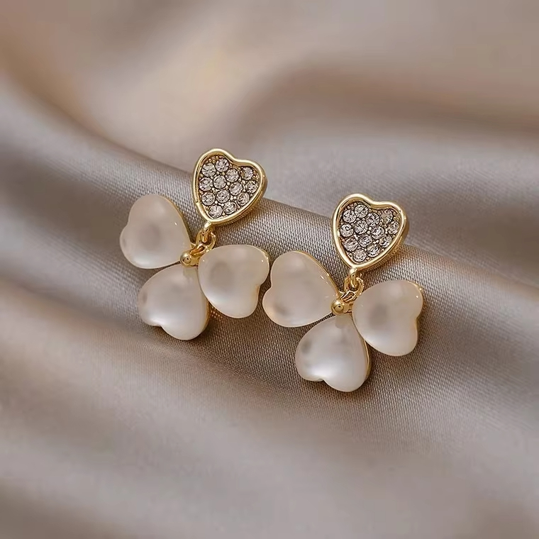 Silver Needle Geometric Opal Diamond Stud Korean Earrings With Clover Flowers Crystal Earrings Sunflower Earrings for Women