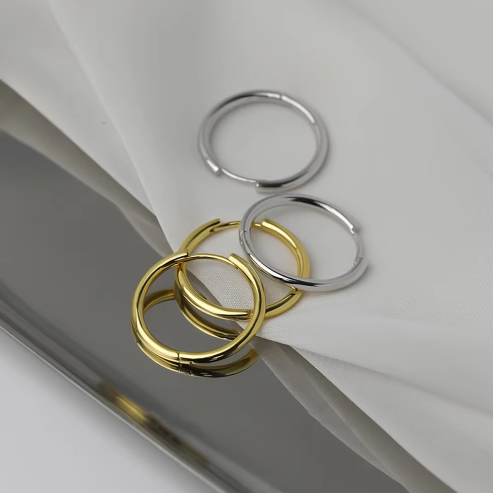 Simple Custom Tarnish Free Fashion Jewelry Women Huggie Stainless Steel Small 18K Gold Plated Hoop Earrings