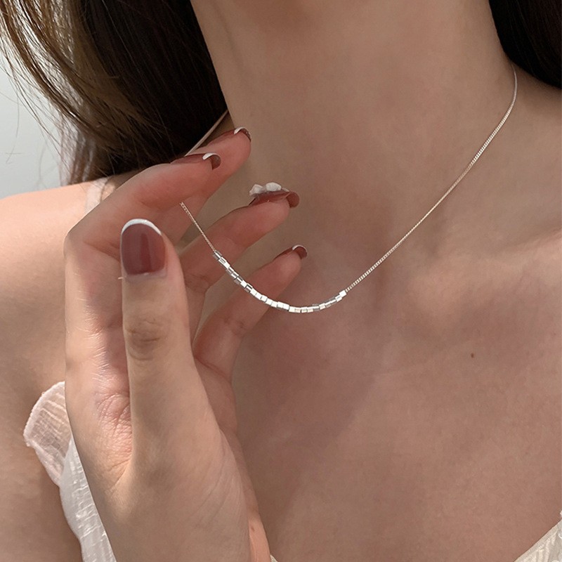 Silver Cube Bead Necklace – Minimalist Titanium Steel Geometric Choker for Men & Women