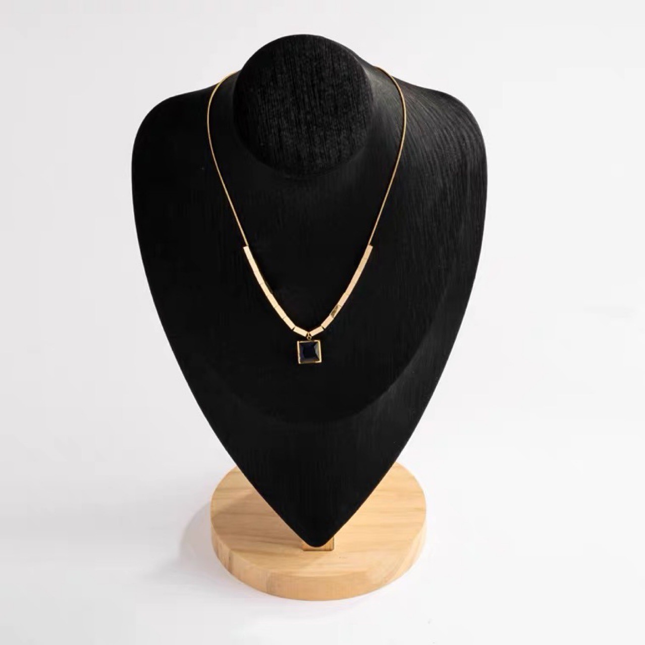 Geometric Gold Titanium Steel Necklace with Framed Square Pendant
