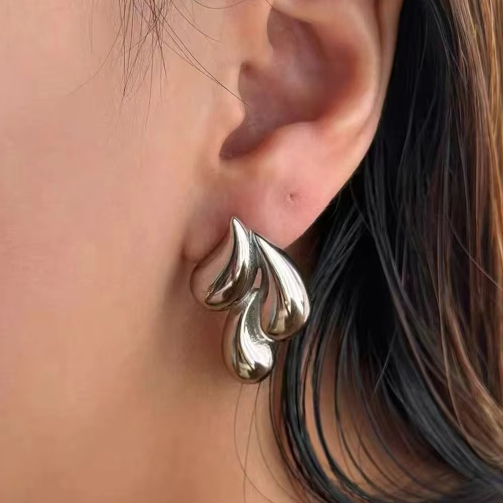Stainless Steel 18K Gold Plated Simple Overlapping Water Drop Stud Earrings Fashion Elegant Niche Earrings Women Tarnish Free