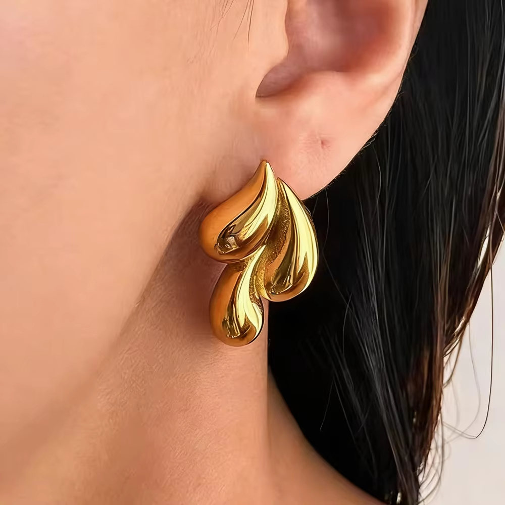 Stainless Steel 18K Gold Plated Simple Overlapping Water Drop Stud Earrings Fashion Elegant Niche Earrings Women Tarnish Free