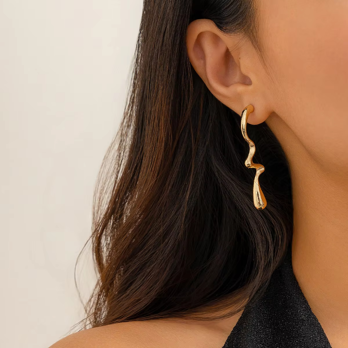 Stainless Steel Chunky Gold IP Hoop Earrings Daily Simple Design New Fashion Women Jewelry Gift for Party