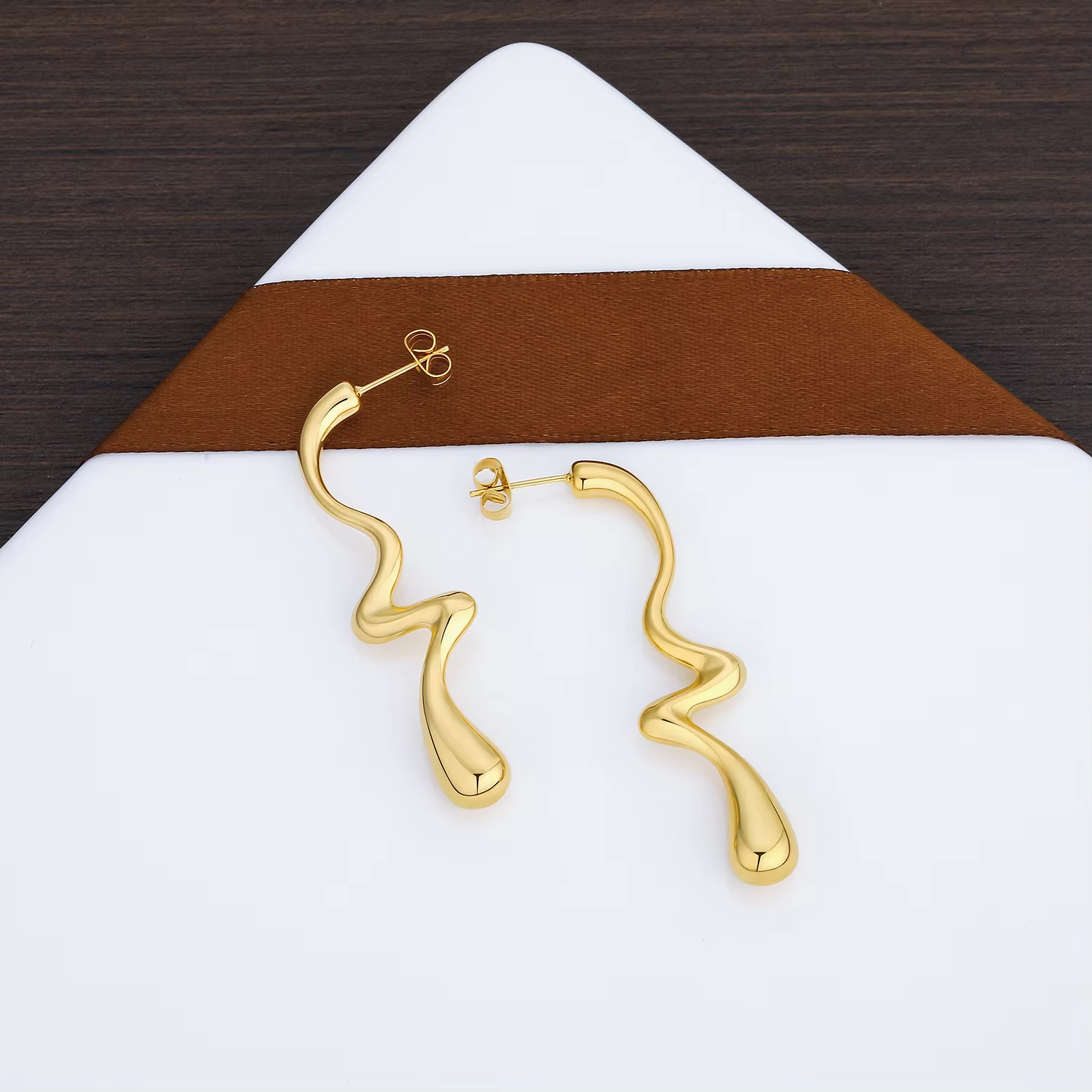 Stainless Steel Chunky Gold IP Hoop Earrings Daily Simple Design New Fashion Women Jewelry Gift for Party