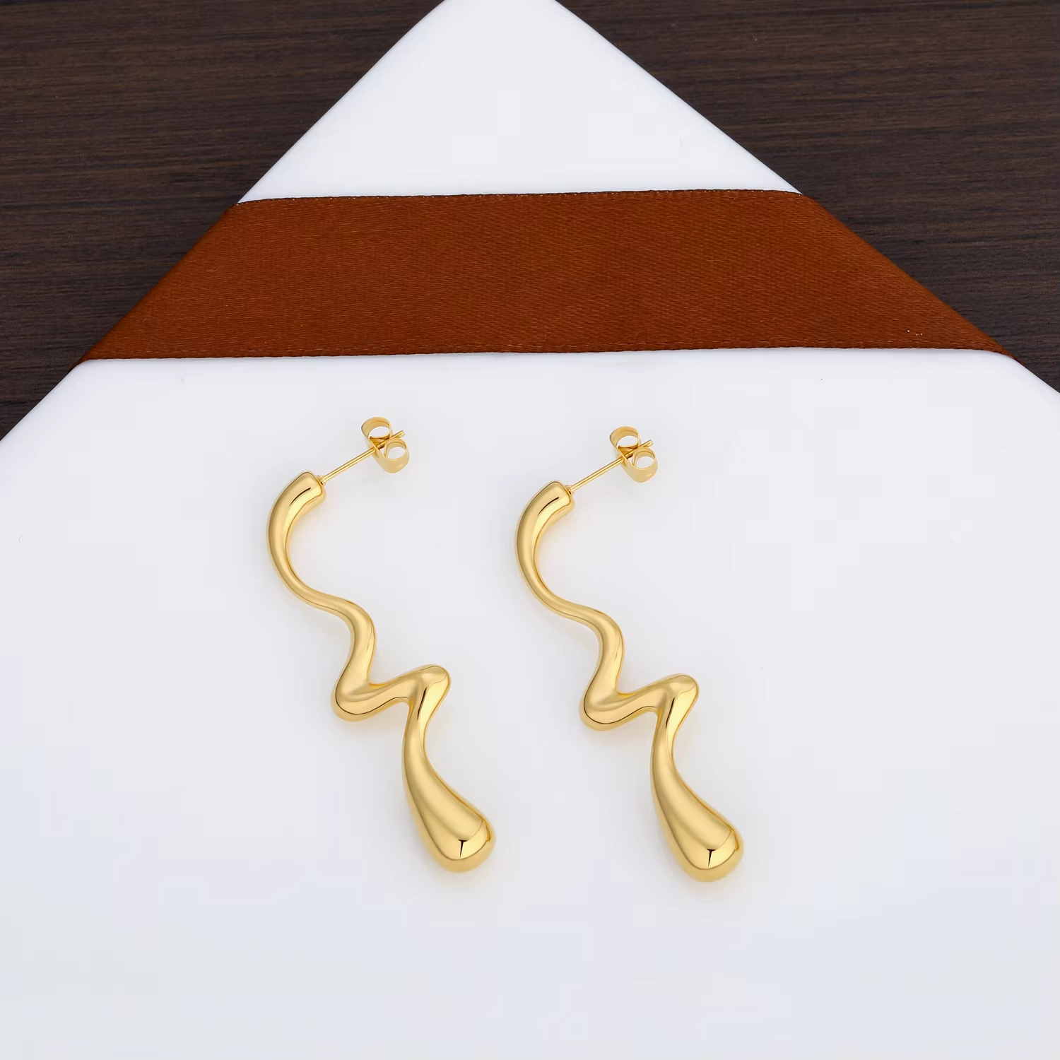 Stainless Steel Chunky Gold IP Hoop Earrings Daily Simple Design New Fashion Women Jewelry Gift for Party