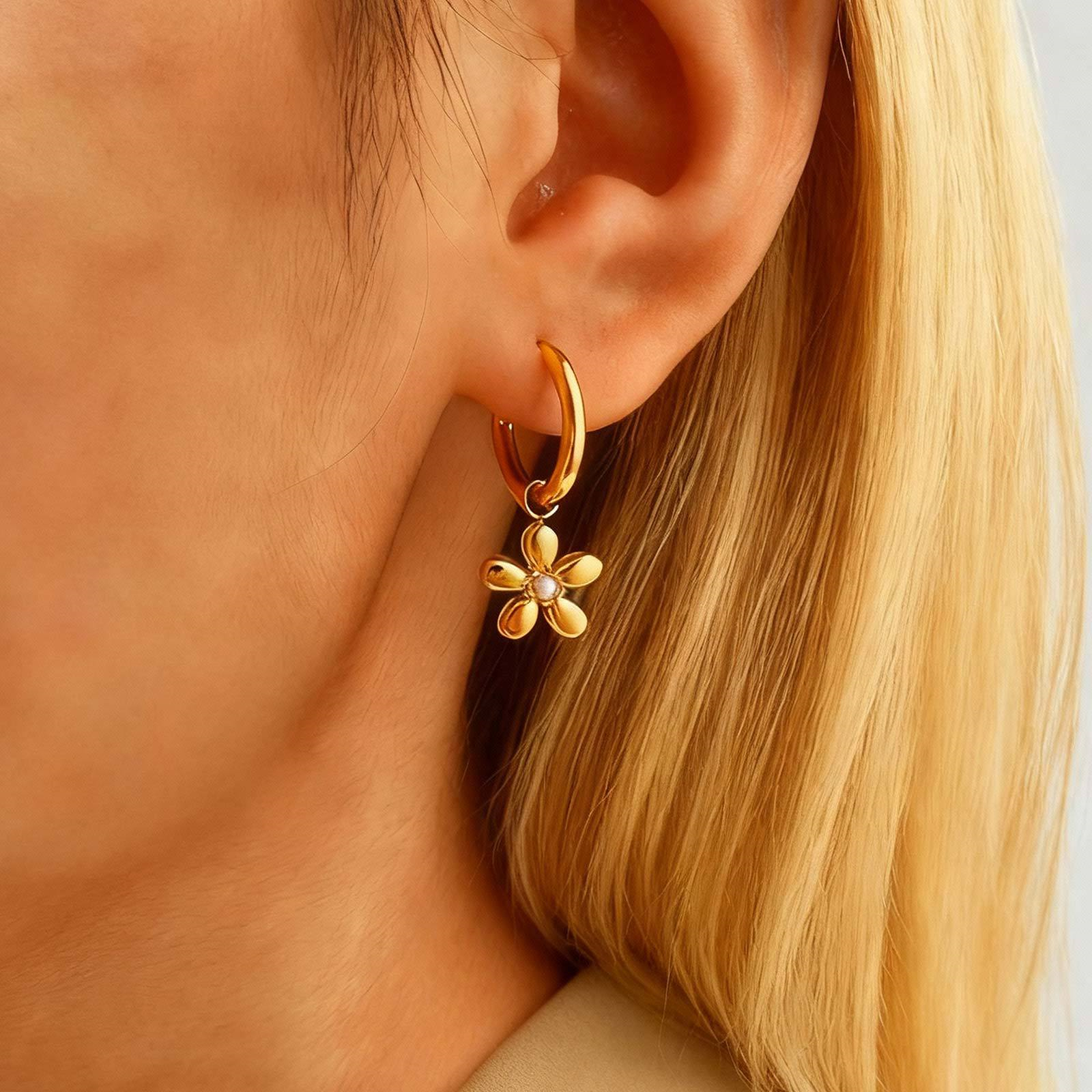 Stainless Steel Gold Plated Drop Earrings Trendy Women's Flower Design Exquisite Commuter Earrings