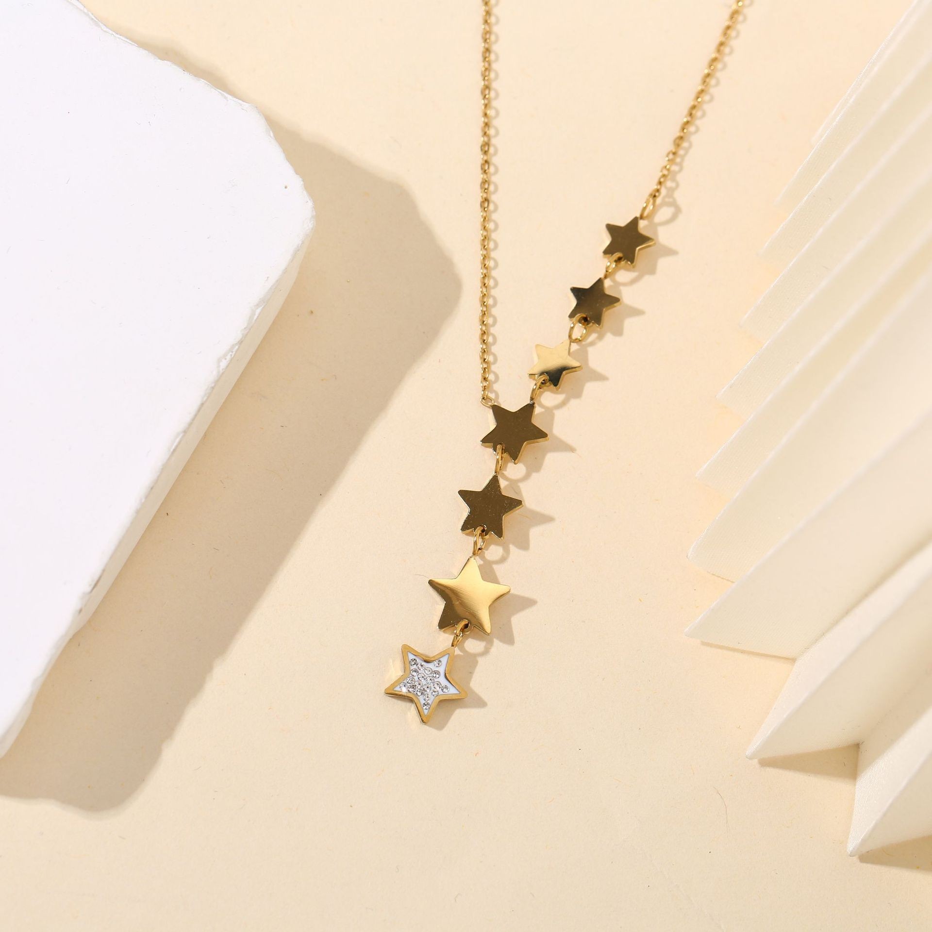 Stylish Gold Star Pendant Y Necklace for Women – Titanium Steel Celestial Jewelry