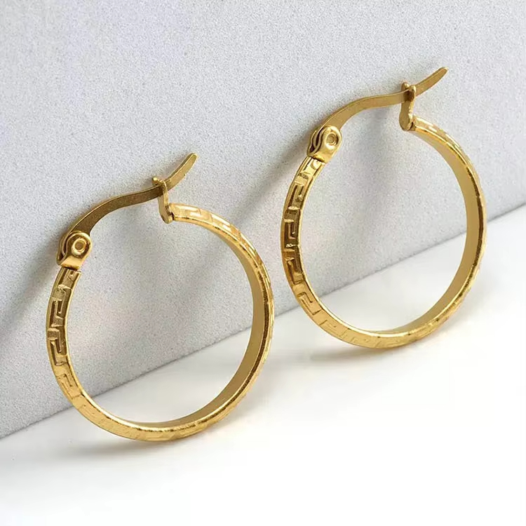 Trendy Fashion Tarnish Free 18K Gold Plated Stainless Steel Hoop Earring Women's Wholesale Earrings