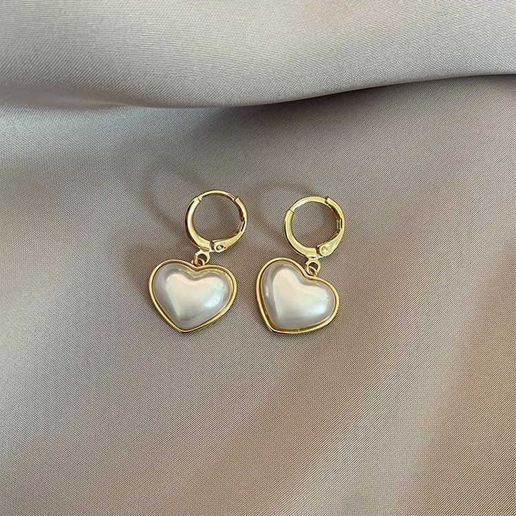 Triple Line Textured Gold Hoop Earrings for Women - Bold Thick Statement Jewelry with Ribbed Detailing for Modern Elegant Fashion