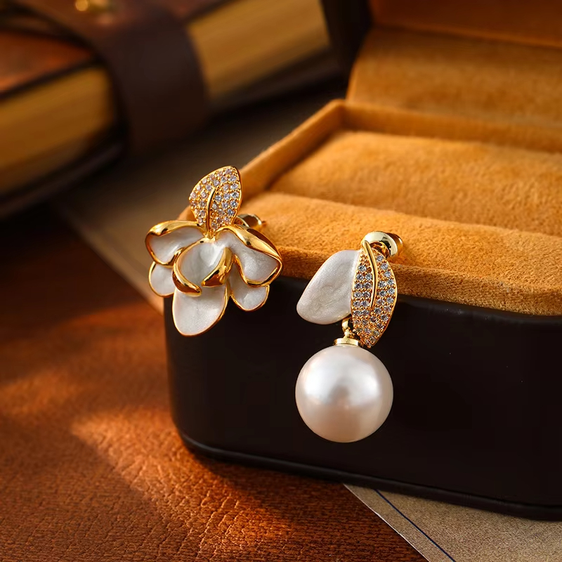 Vintage 14K Gold Plated Temperament Korean Stud Earrings Asymmetrical Imitation Pearl Blue Enamel Flower Fashion Party Earrings