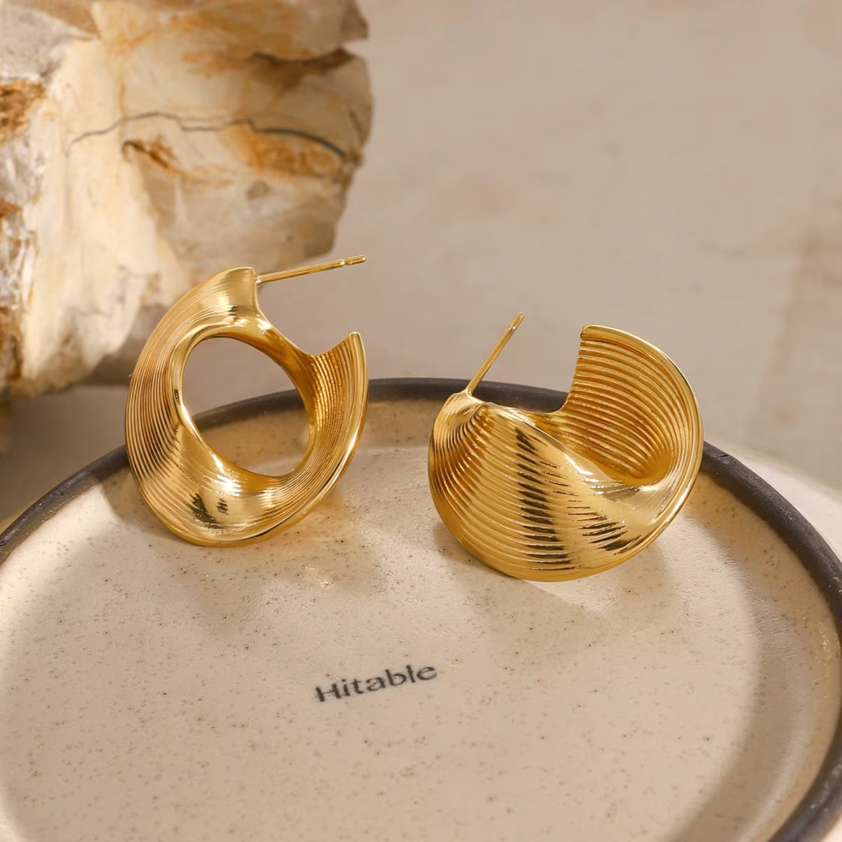 Vintage Irregularity Twist Rib Design Earring 18k Gold Plated Stainless Steel Waterproof Earring for Women